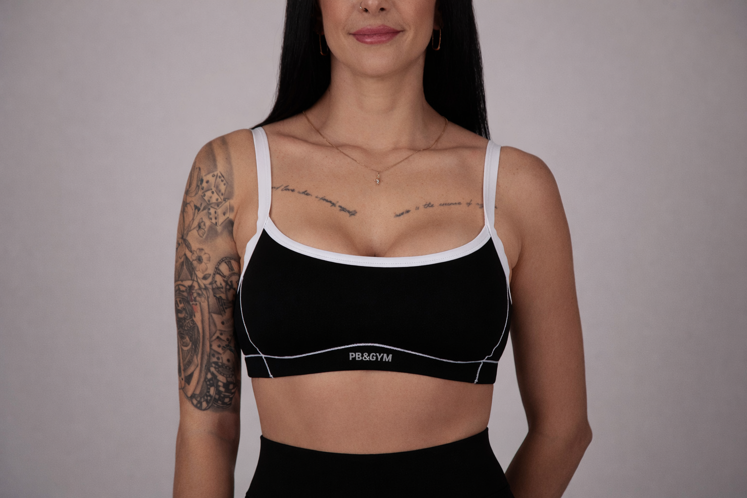 Sports Bra Black & White